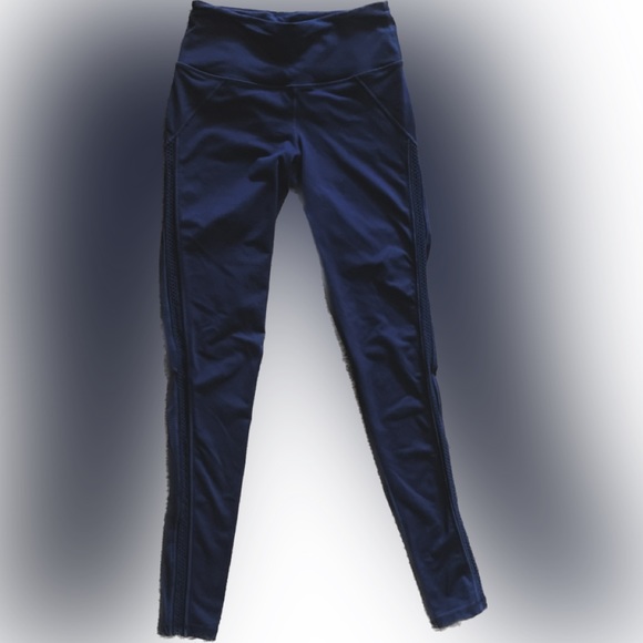 Victoria's Secret Sport Knockout Leggings Side Cut-out crochet Stripe Trim Blue - Picture 2 of 6